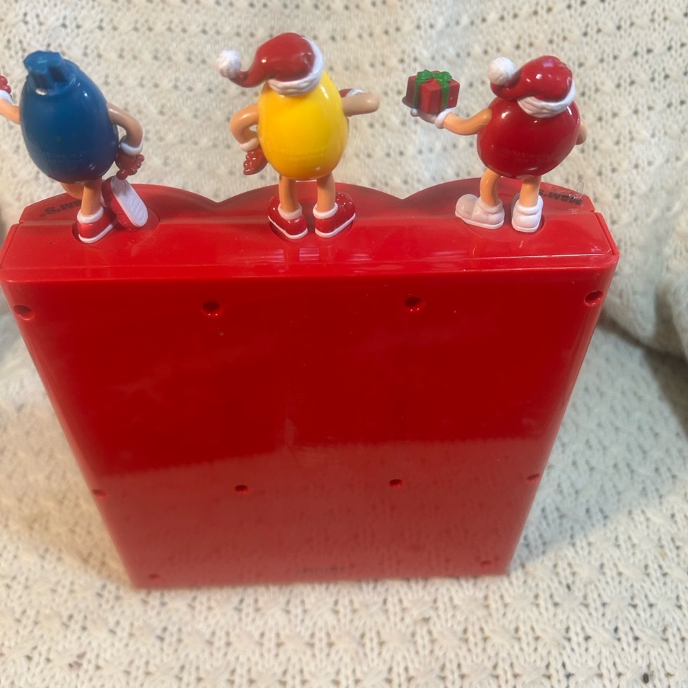 M&M's Red Candy Dispenser - Picture 4 of 5